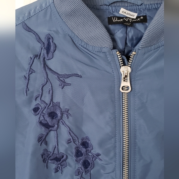 Velvet Heart Bomber Jacket Medium ladies - Picture 2 of 9